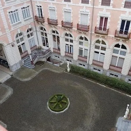 Continental 3 Apartment